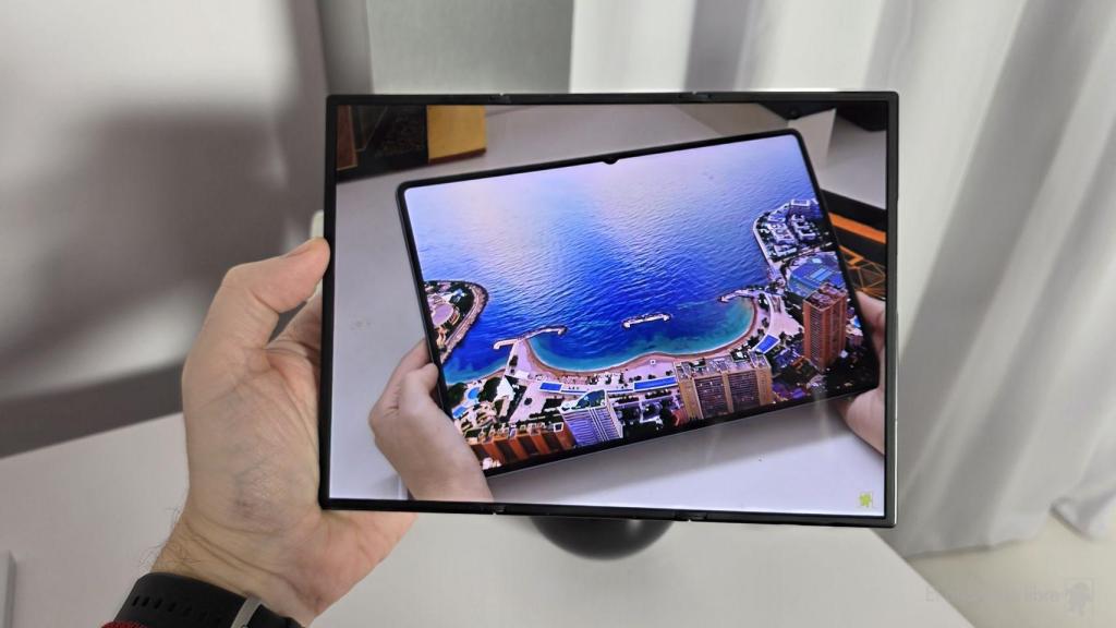 Samsung Galaxy Z TriFold