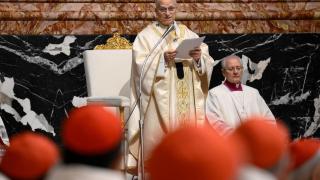 León XIV este jueves en el Vaticano en una reunión con los cardenales.