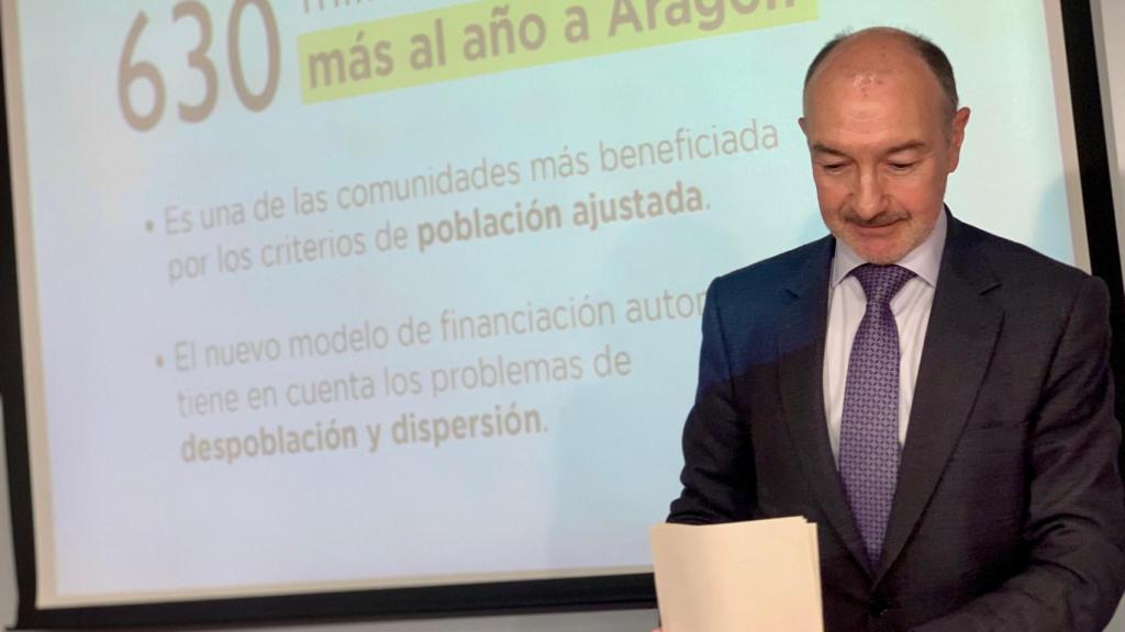 El delegado del Gobierno en Aragón, Fernando Beltrán, este viernes.