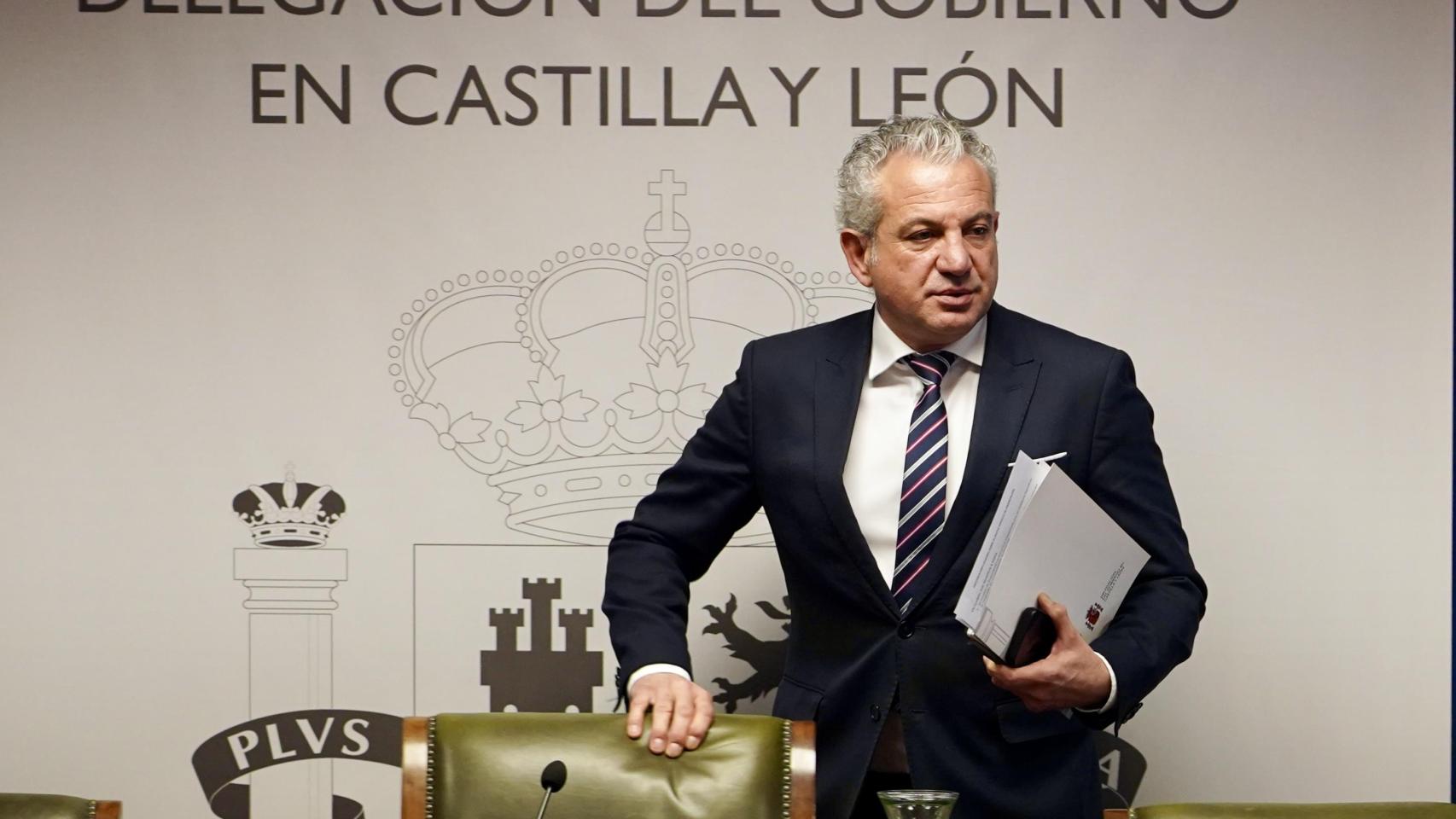 El delegado del Gobierno en Castilla y León, Nicanor Sen, durante su rueda de prensa de este viernes