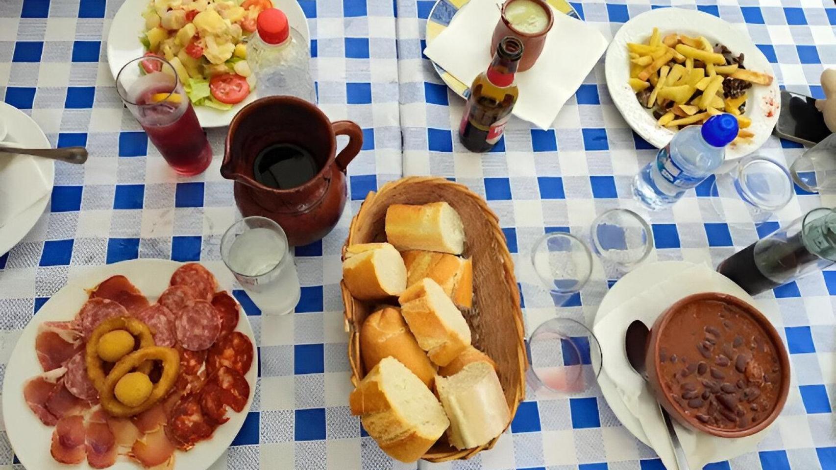 Algunos platos del restaurante.
