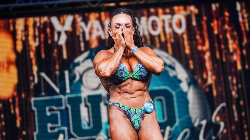 Julia Cabarcos en una competición.