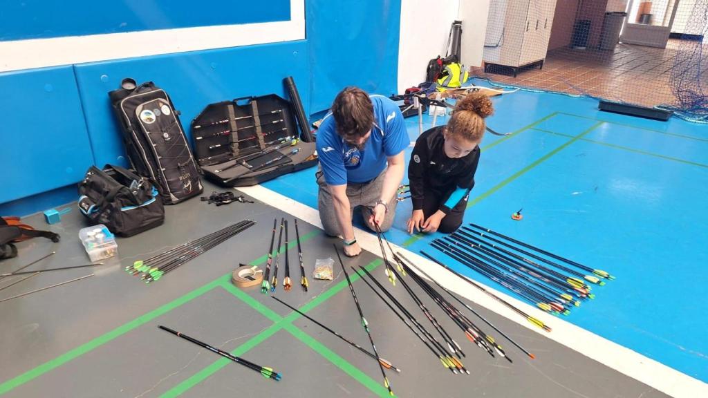 Preparación de material para tirar.