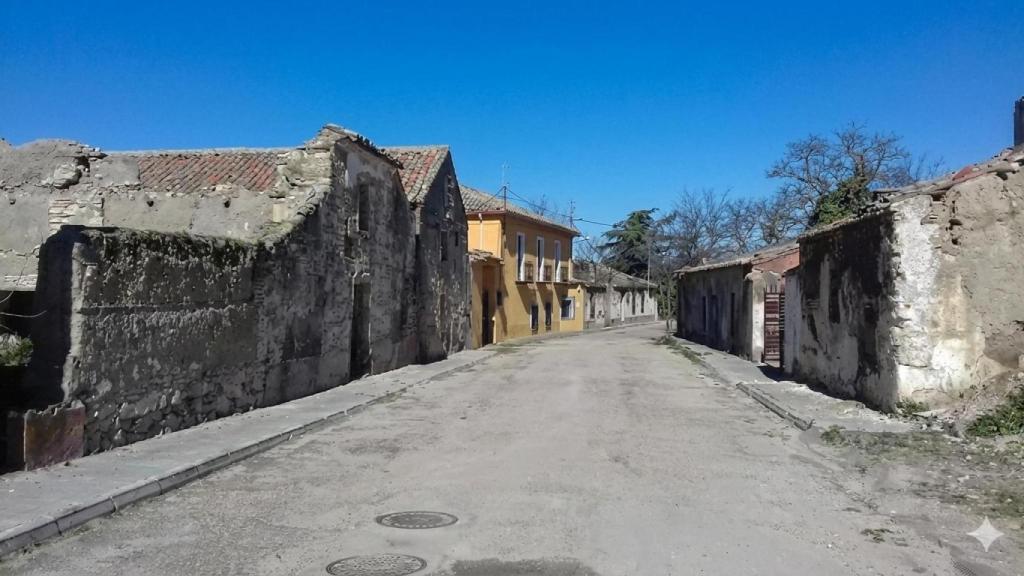Calle principal de Caudilla.