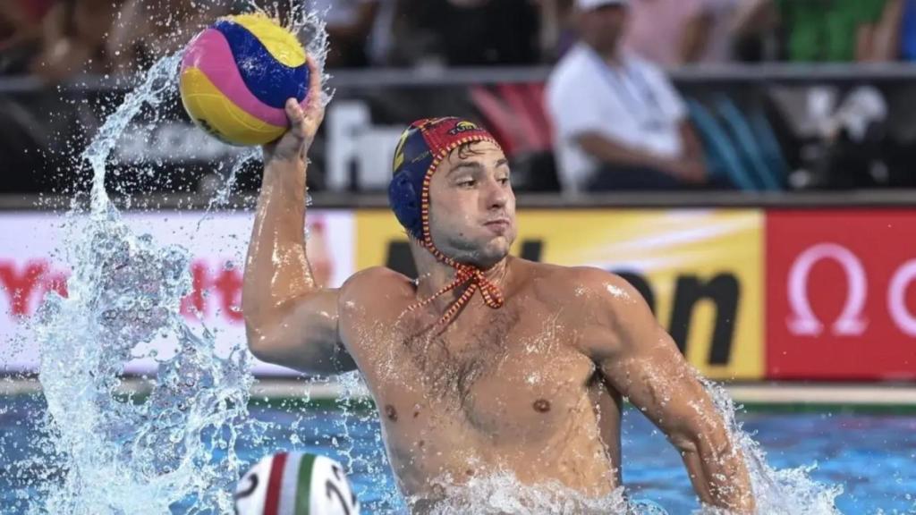 Alberto Munárriz, durante un partido con España