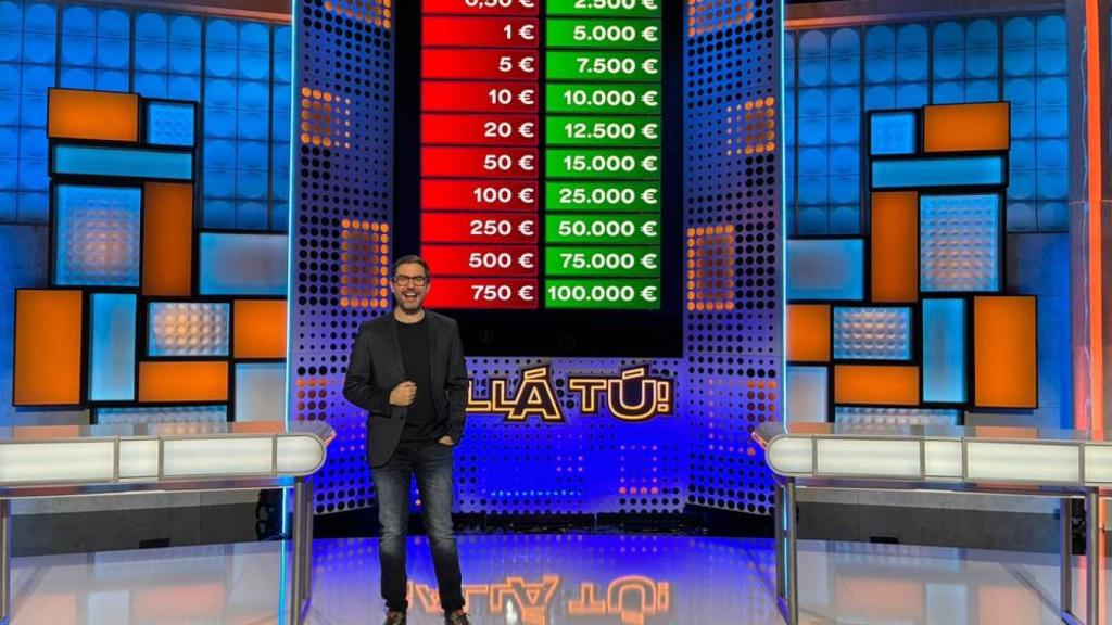 Juanra Bonet en el plató de 'Allá tú'.