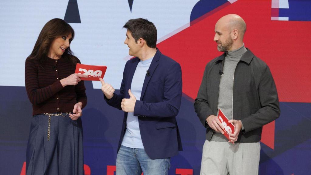 Marta Flich, Jesús Cintora y Gonzalo Miró en 'Directo a la gente'.