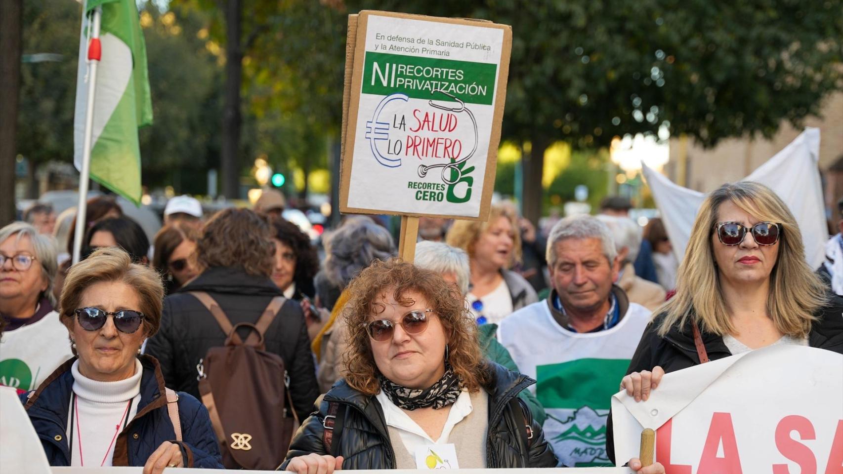 Manifestación de las Mareas Blancas por la sanidad.