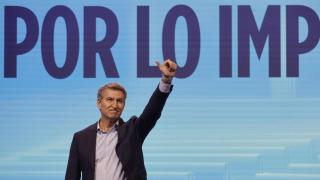 El líder del PP, Alberto Núñez Feijóo, este domingo durante la 28 interparlamentaria del partido en A Coruña.