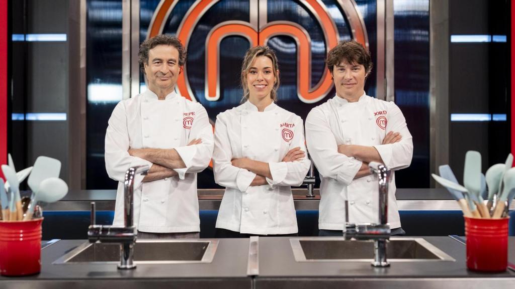 Pepe Rodríguez, Delicious Martha y Jordi Cruz en una imagen promocional de la decimocuarta temporada de 'MasterChef'.