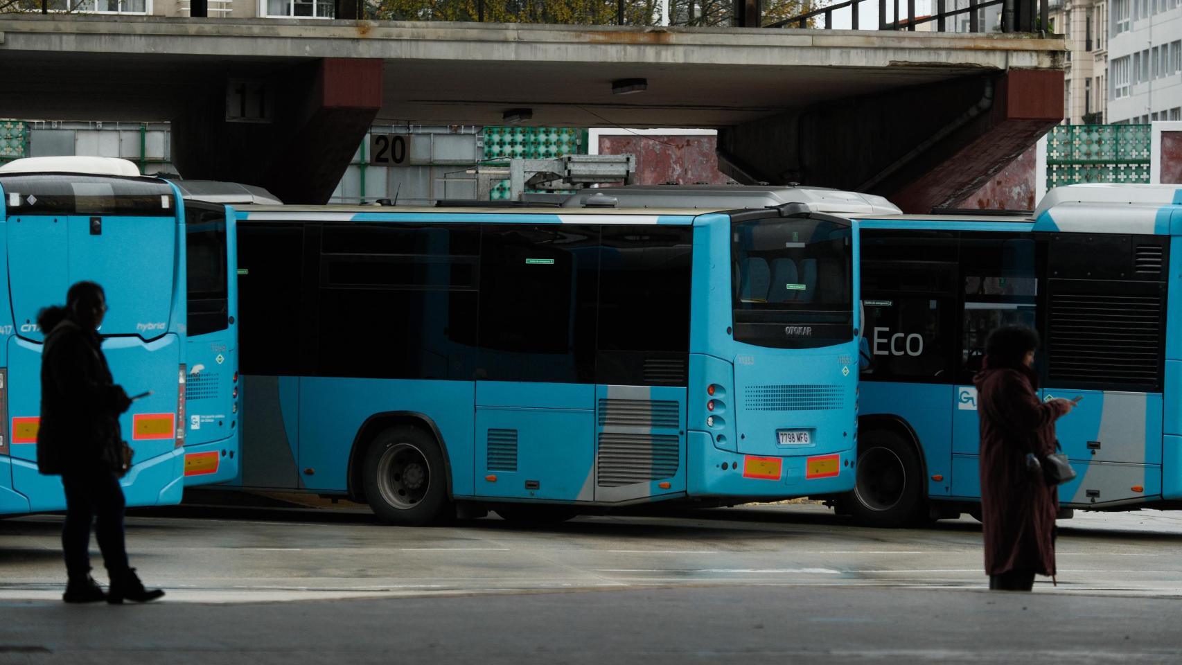 Autobuses en la estación de bus de A Coruña
