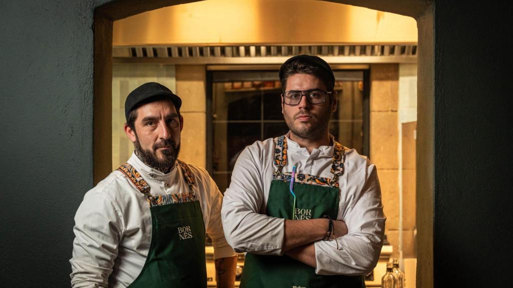Nicolas Limarino y Manuel Alias, a los fogones de Bornès.