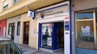 Administración de León que ha repartido un segundo premio del Gordo de la Primitiva.