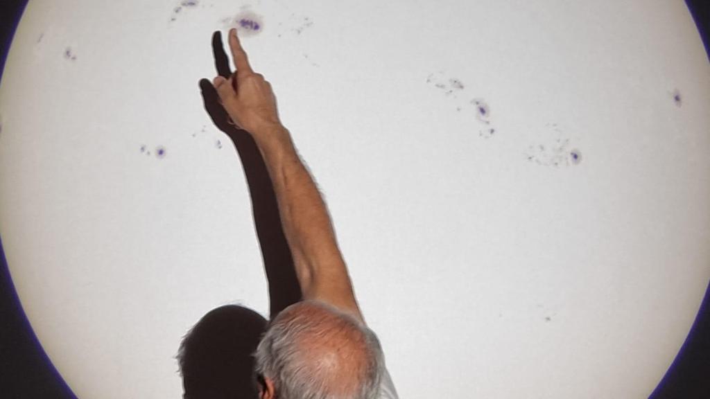 Proyección del Sol en directo.