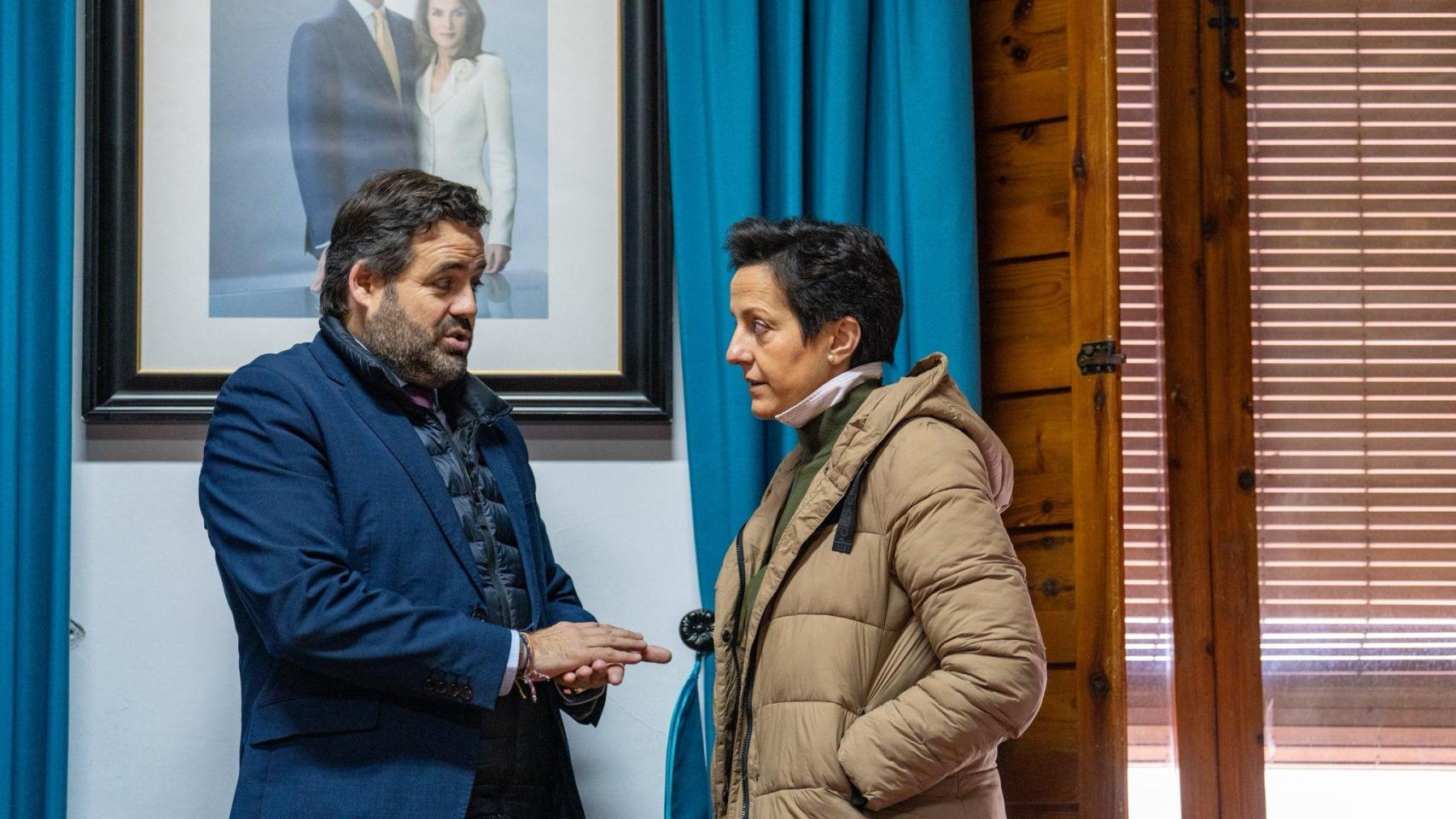 María Roldán junto a Paco Núñez.