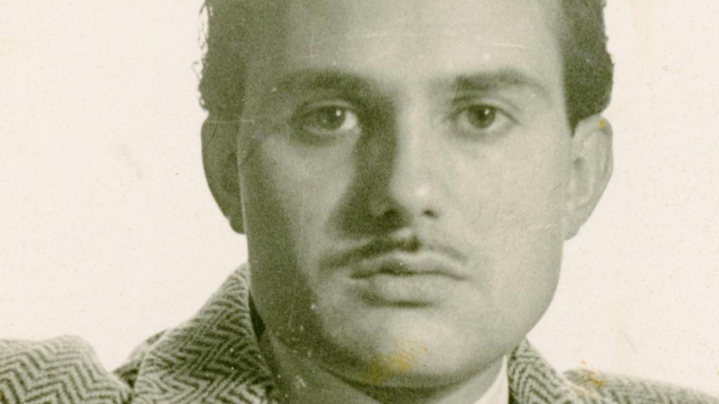 El filólogo y crítico gallego José Luis Varela Iglesas