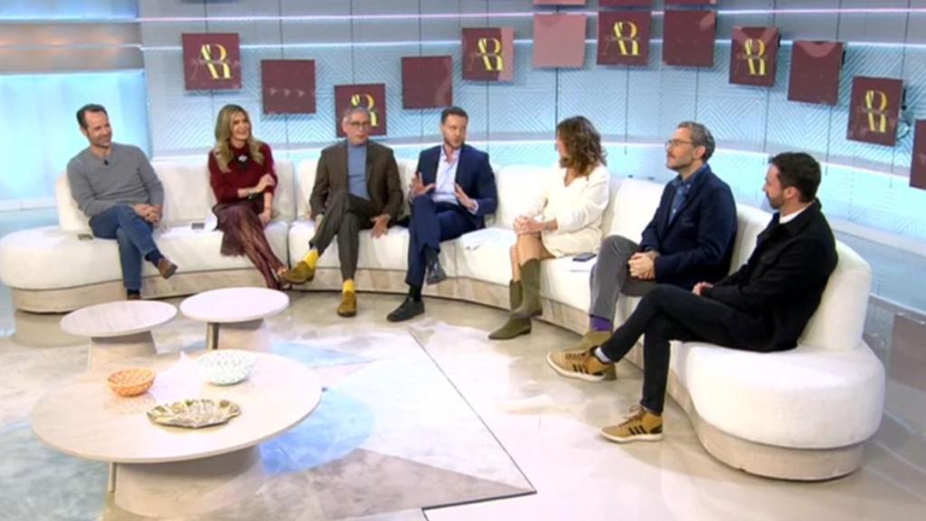 Los colaboradores de 'El aperitivo' de 'El programa de Ana Rosa' este lunes.