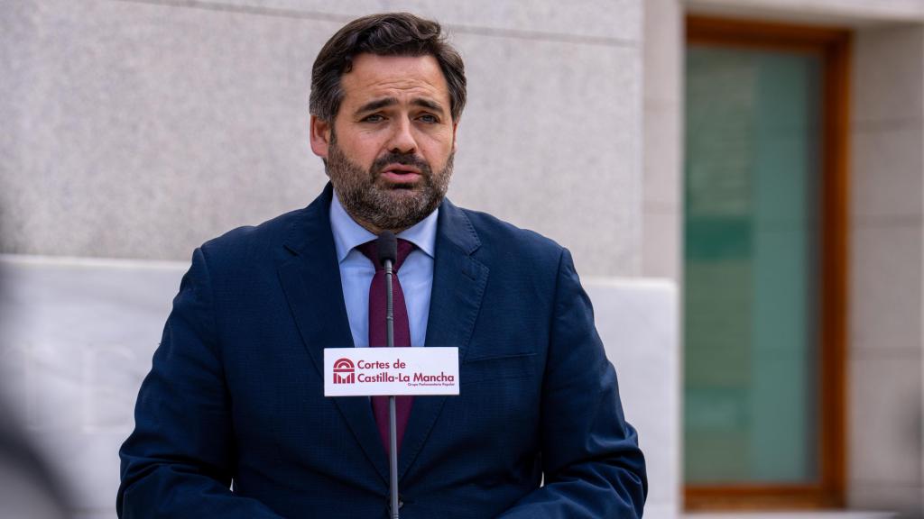 Núñez durante la rueda de prensa celebrada.