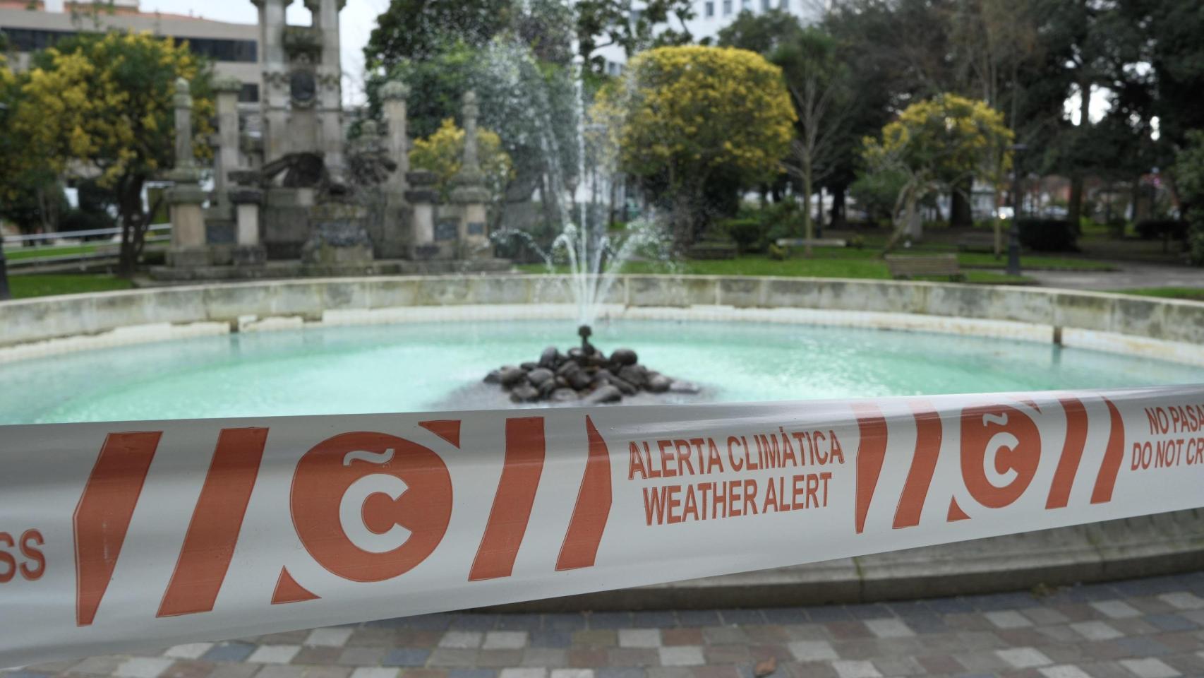 A Coruña cierra parques y jardines ante la alerta por temporal