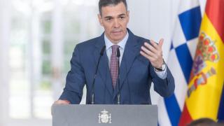 El presidente del Gobierno, Pedro Sánchez, durante la rueda de prensa tras recibir al primer ministro de Grecia, Kyriákos Mitsotákis.