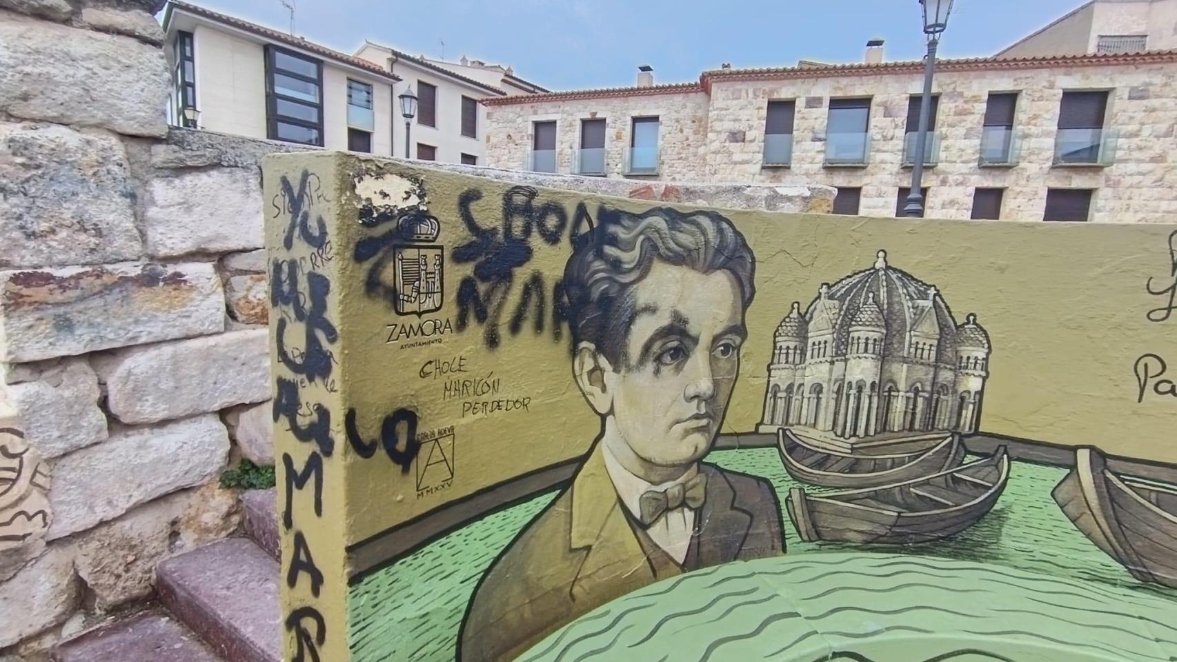 Vandalismo en el mural dedicado a Federico García Lorca en Zamora