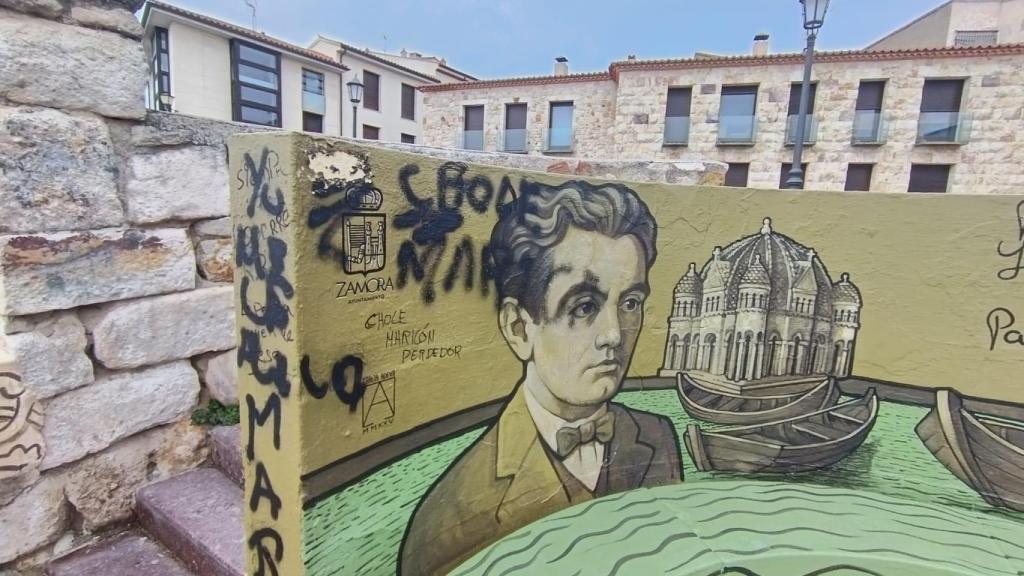 Vandalismo en el mural dedicado a Federico García Lorca en Zamora