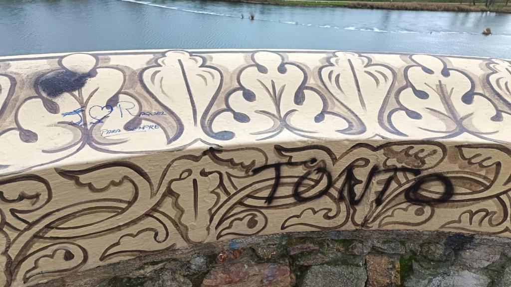 Vandalismo en el mural dedicado a Federico García Lorca en Zamora