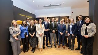 Apertura de la nueva oficina de CaixaBank en Toledo.