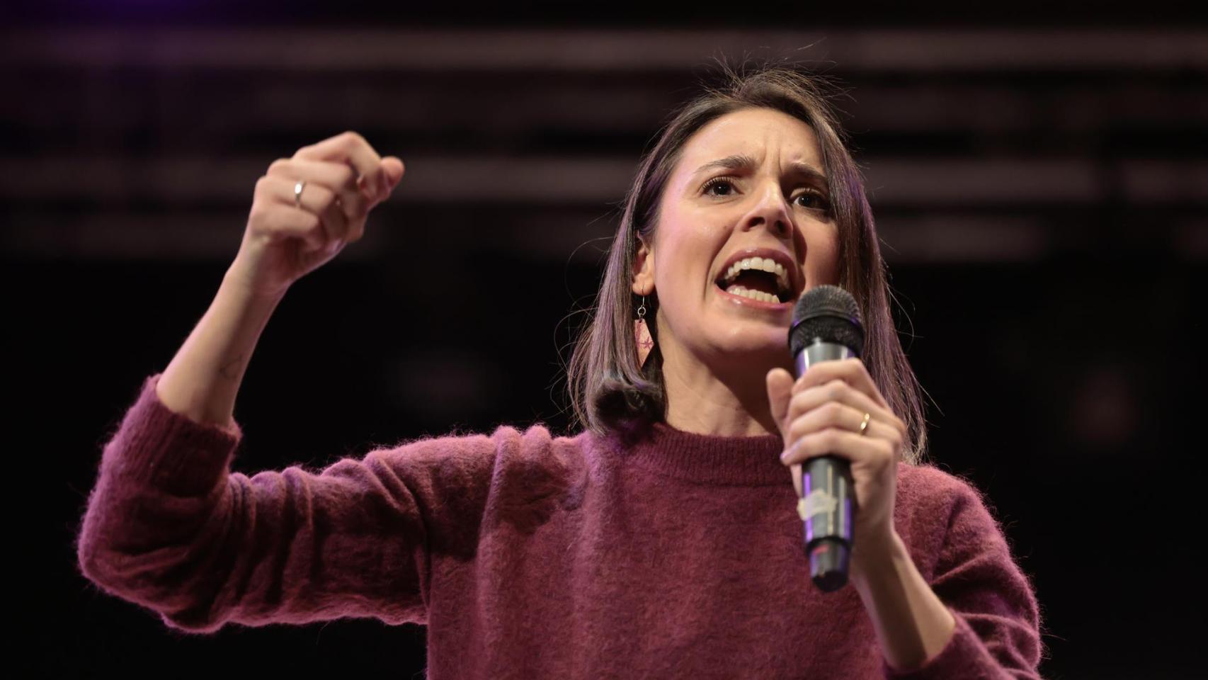 La eurodiputada de Podemos Irene Montero este domingo en un acto de precampaña en Zaragoza..