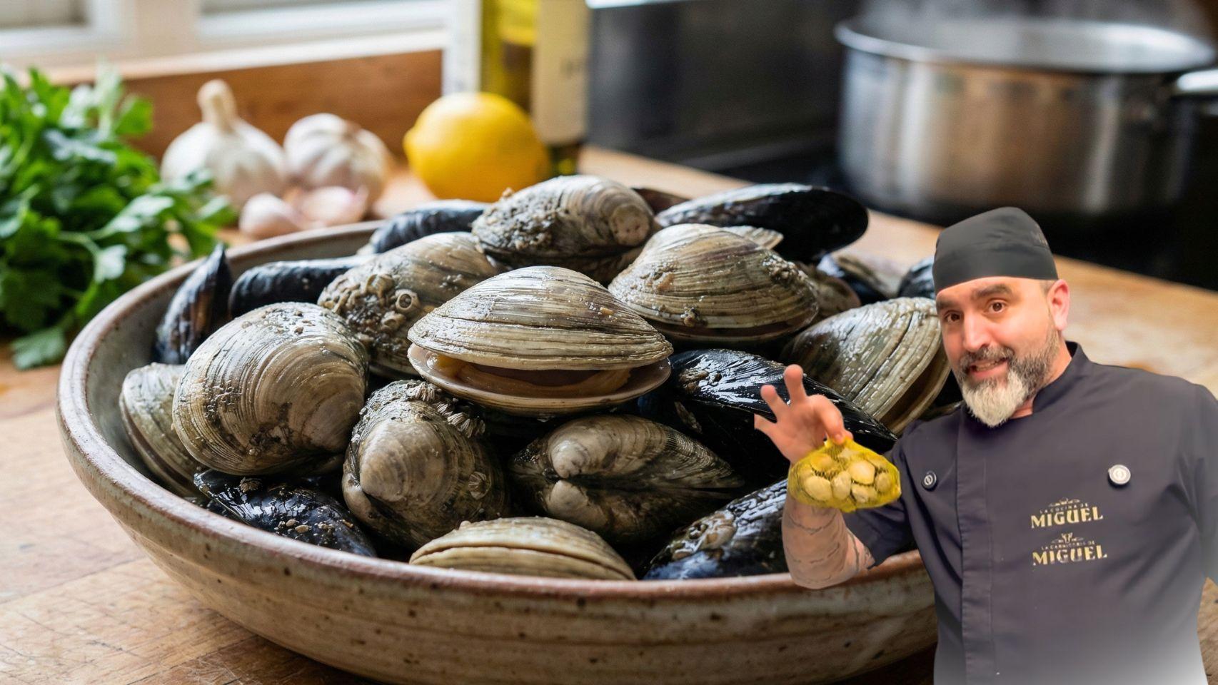 Miguel (44), cocinero sevillano, en un montaje de El Español
