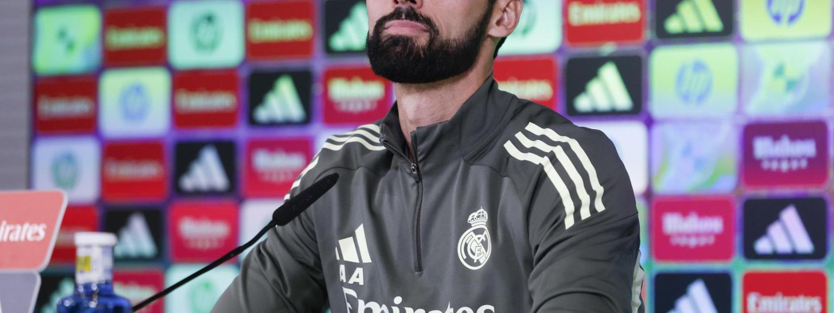 Álvaro Arbeloa, durante su primera rueda de prensa como entrenador del Real Madrid.