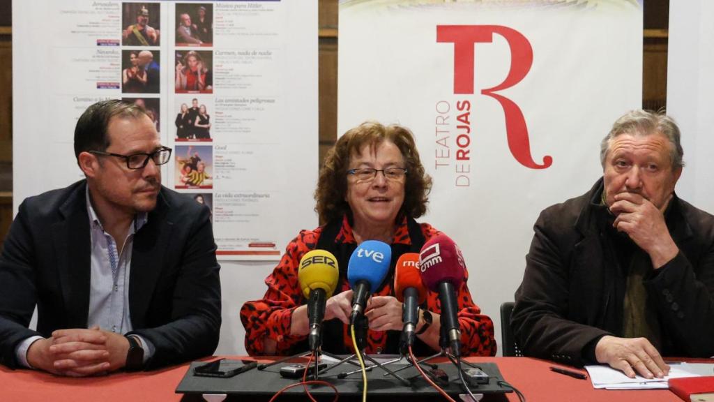 El edil de Educación, Daniel Morcillo, la concejala de Cultura, Ana Pérez, y el director del Rojas, Paco Plaza, este martes en rueda de prensa.