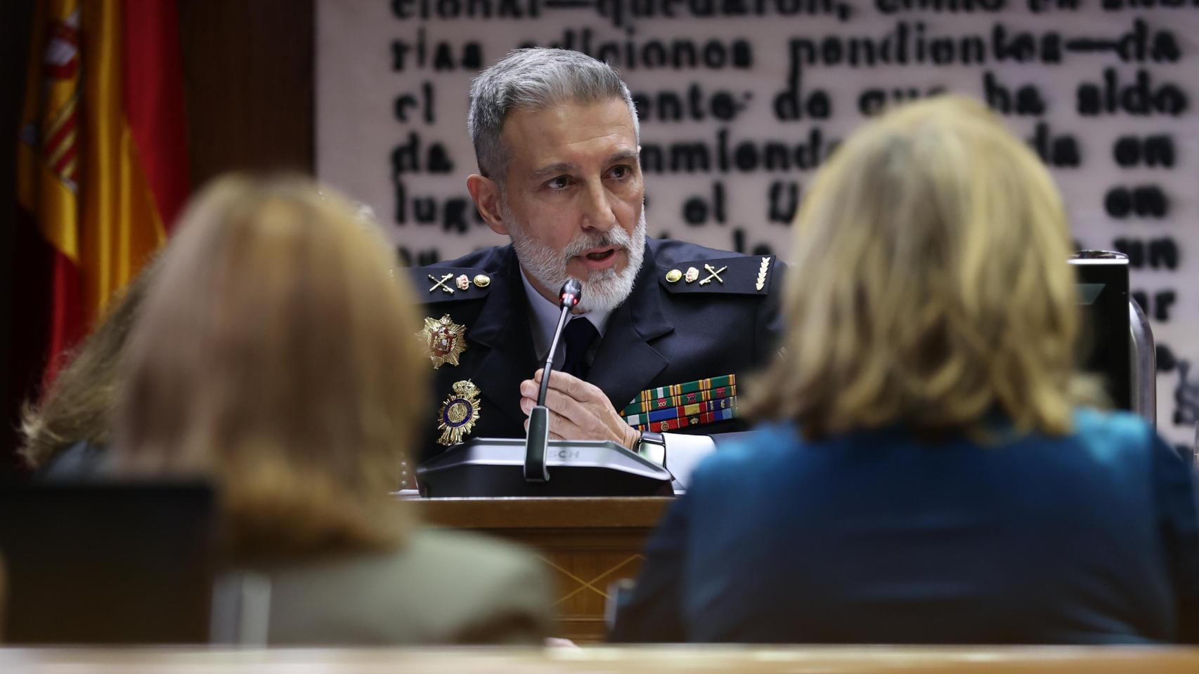 El Jefe Superior de Policía de la Comunitat Valenciana, Carlos Gajero Grande, ante la Comisión de Investigación de la dana en el Senado. Europa Press / Alejandro Martínez Vélez