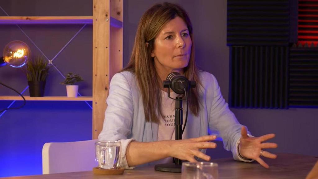 Cristina Torrens, durante un podcast.