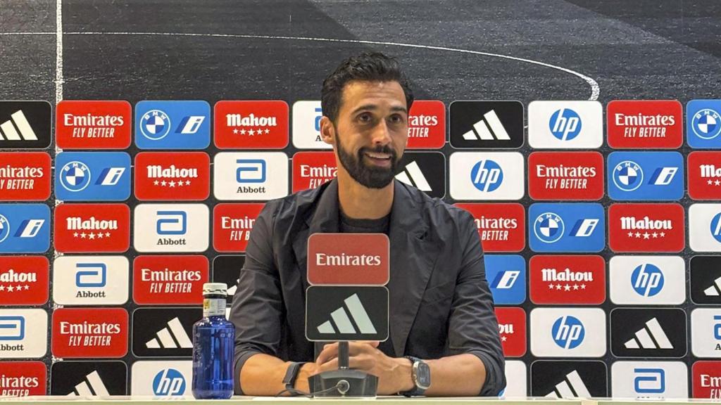 Álvaro Arbeloa en rueda de prensa.
