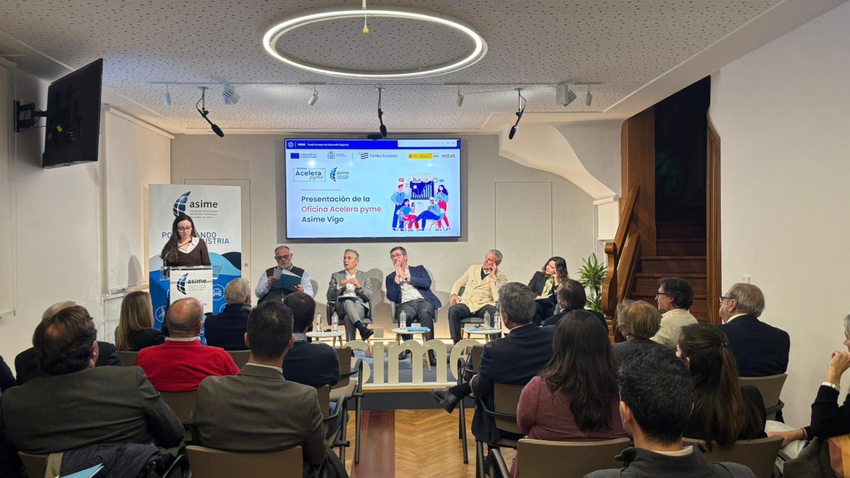 Presentación en Vigo de la oficina de la Oficina Acelera Pyme.