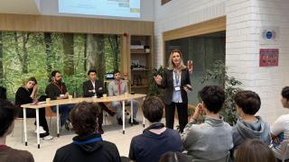 Charlas a los alumnos del BSV. EE