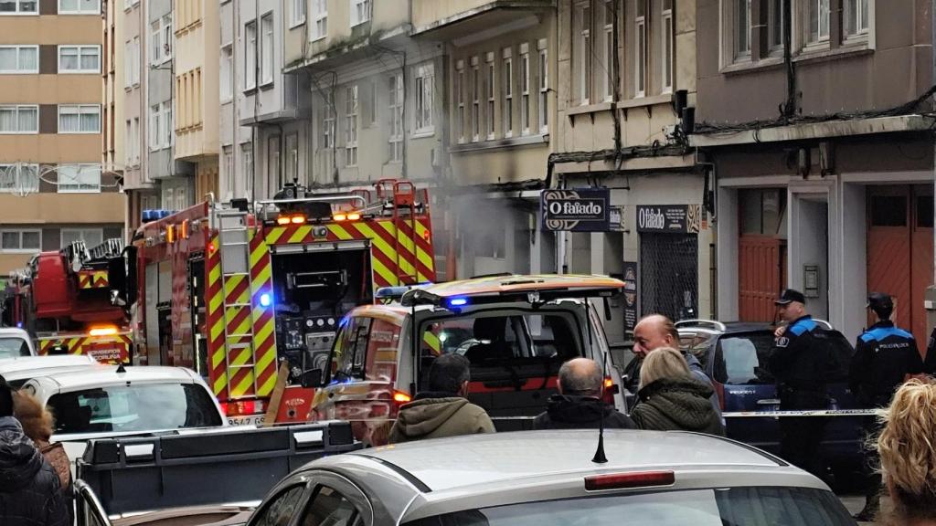 Un incendio en un garaje de Os Mallos