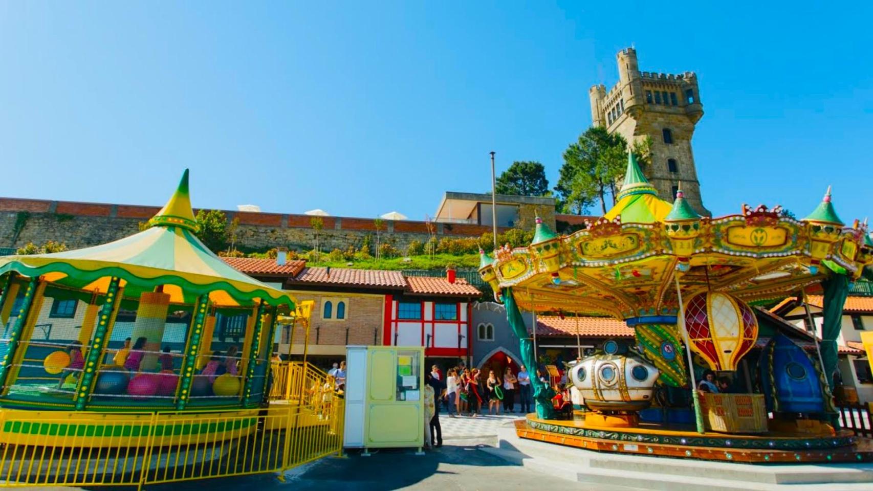 El parque de atracciones español de más de 100 años con una Montaña Suiza de 400 metros y 20 atracciones