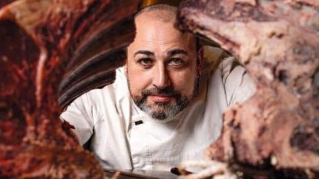 Imagen de David entre carnes.