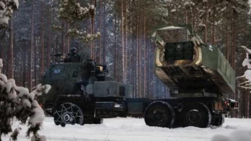 El HIMARS combina alta movilidad con una potente capacidad de ataque a larga distancia.