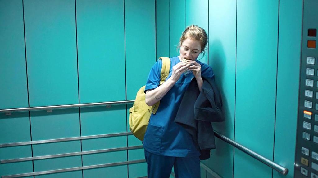 Leonie Benesch en 'Turno de guardia'