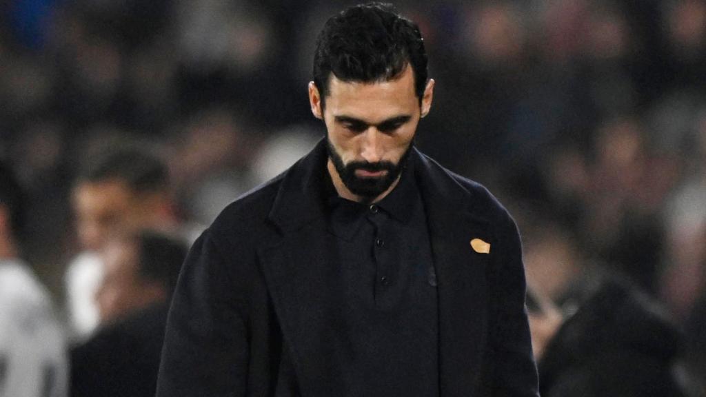 Arbeloa, cabizbajo durante el partido ante el Albacete.