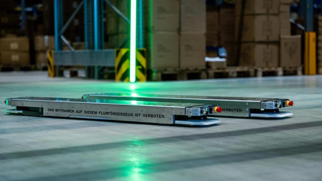 El robot autónomo de Filics que mueve palés.