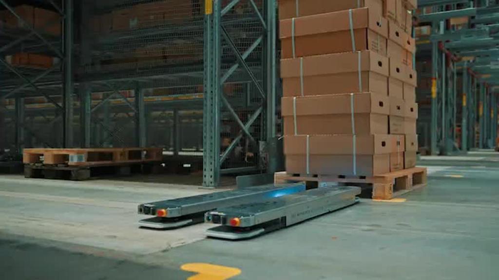 El robot autónomo de Filics que mueve palés.