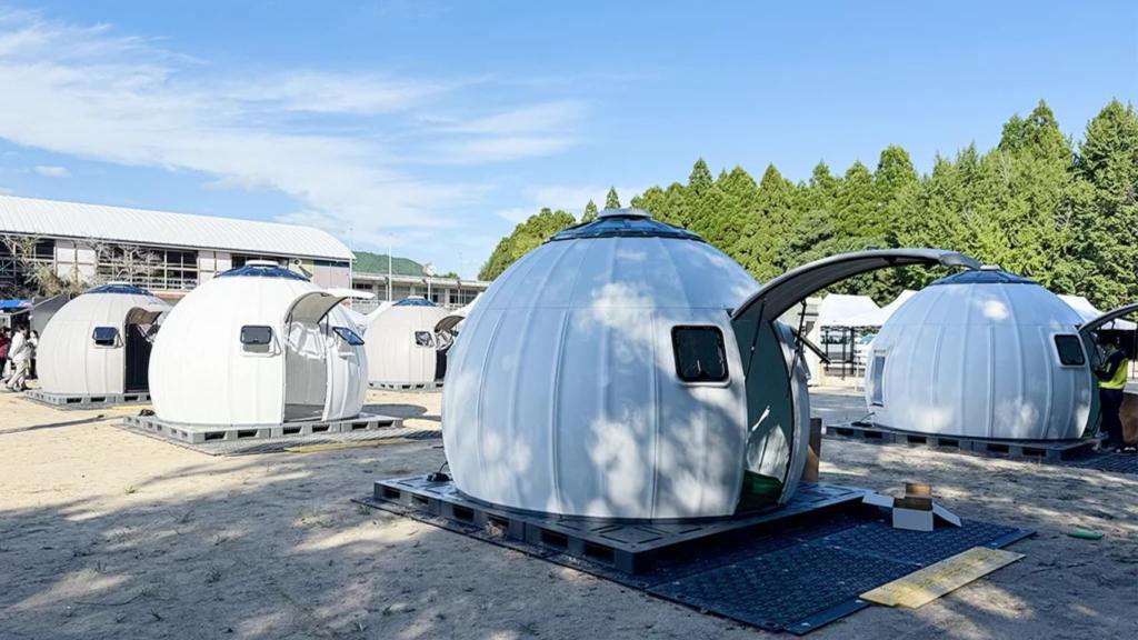 Varias casas Ezdome.