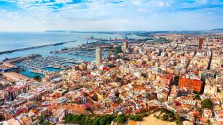 El precio de la vivienda usada en Alicante acelera su crecimiento en 2025 con un 14,4% interanual