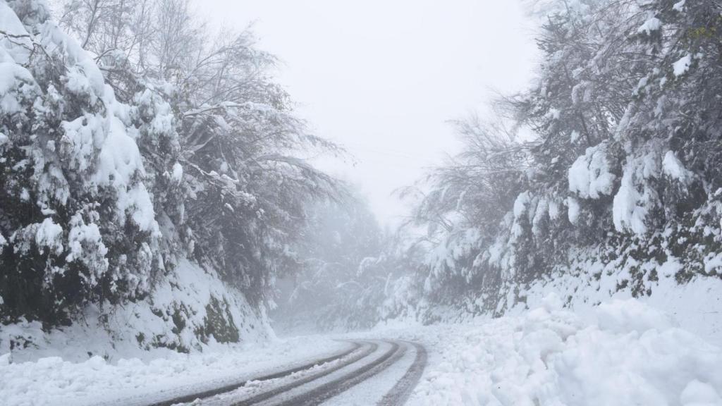 Paisaje nevado en Galicia