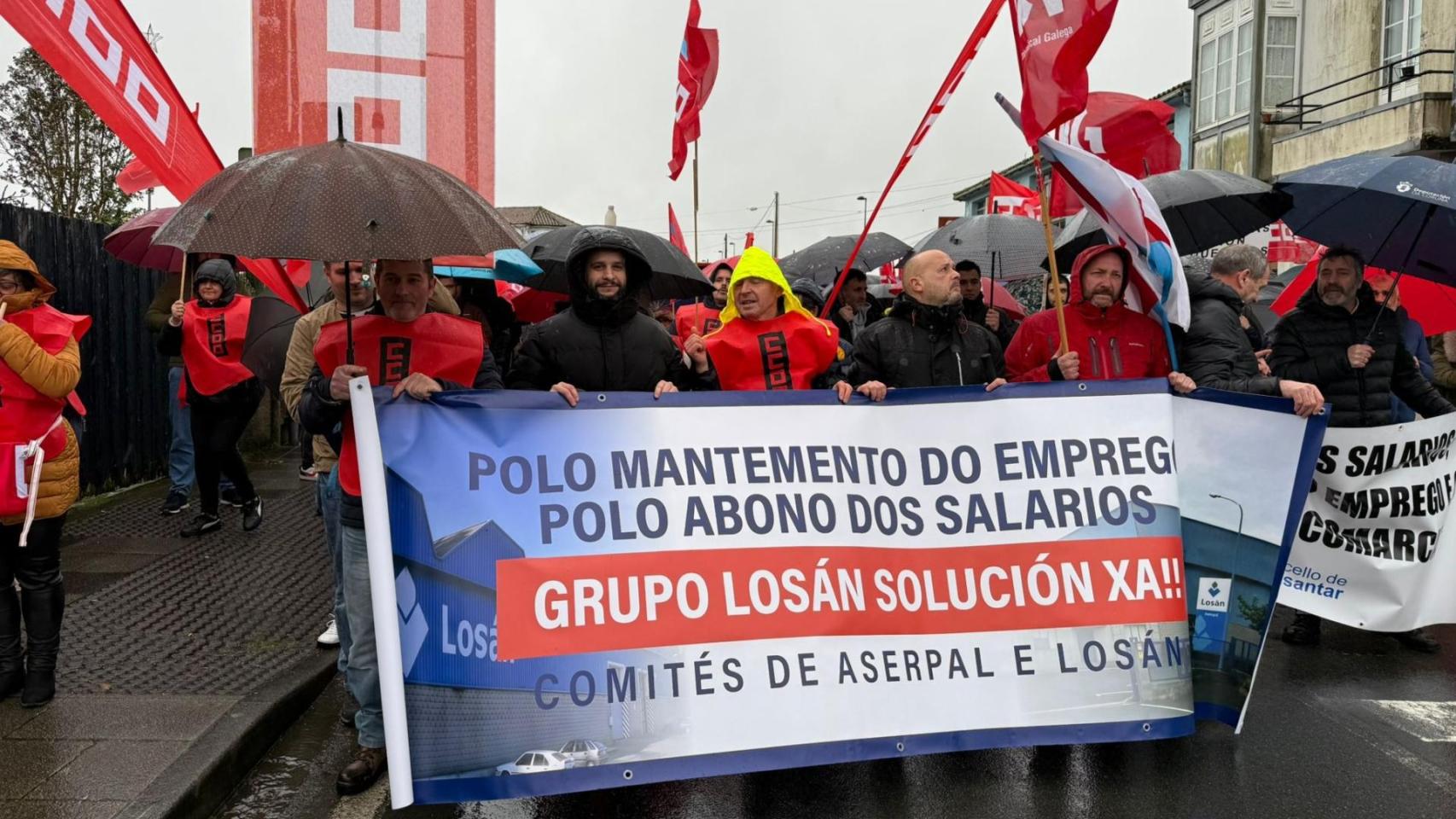 Manifestación de los trabajadores de Losán en Curtis.