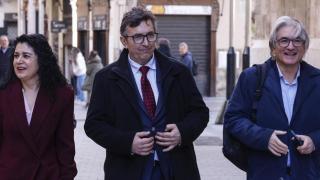 Ana García (CCOO-PV), Vicente Lafuente (CEV) y Tino Calero (UGT). Rober Solsona / EP